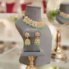 Vinita Polki Neckline set