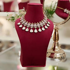 Mallika Pink Necklace Set