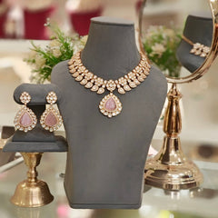 Sabaa Polki Neckline Set