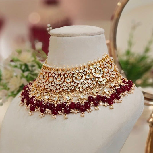 Chakoor Paachi Kundan Set