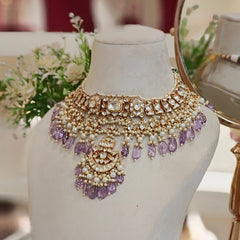 Megha Paachi Kundan Set