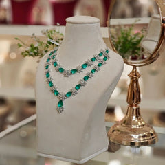 Carol Mint green Necklace set