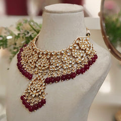 Rabia Paachi Kundan Set