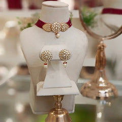 Ekantika Polki Choker Set