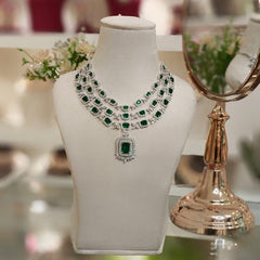 Sumeedha pendent set green