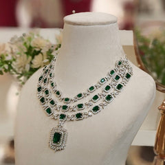 Sumeedha pendent set green