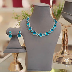 Riva Aqua neckline set