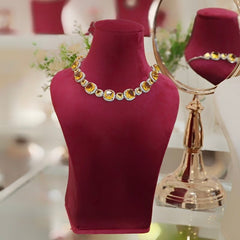 Riva Champagne neckline set