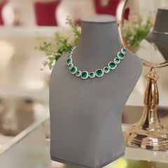 Riva English Green neckline set