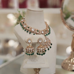 Areva Moissanite Green Neckline Set