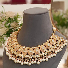 Raagavi pink neckline set