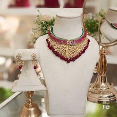 Parinithaa kundan necklace set