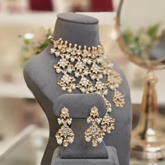 Aarani Paachi Kundan Set