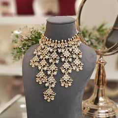 Aarani Paachi Kundan Set