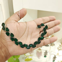 Amera Emerald green necklace set