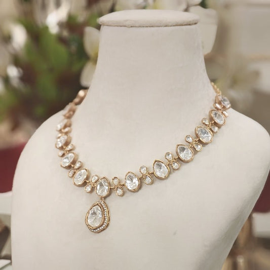 Anera single line polki neckline set