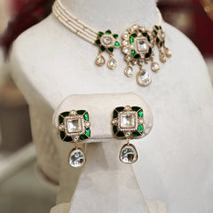 Devika polki choker set (Emerald green)