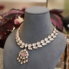 Aaravali Pink moissanite stone set