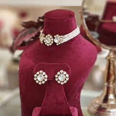 Aksharaa polki neckline (Golden, White)