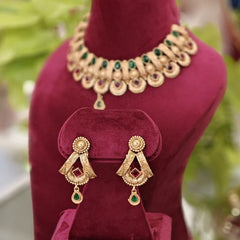Radha golden necklace set