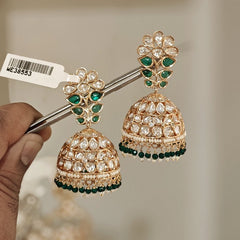 Amanaat Polki jhumki