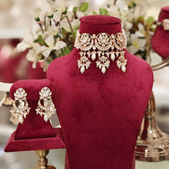 Agni Polki Choker Set