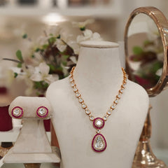 Aapsara Moissanite Polki Necklace set