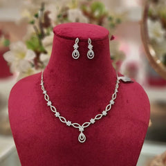 Reha AD necklace set