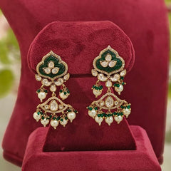 Megha Polki Choker Set