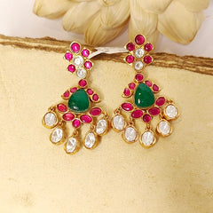 Aaarti Paachi Kundan Set