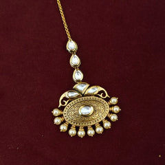 Anumita antique kundan Tikka