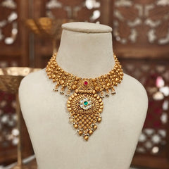 Aasha antique gold plated set