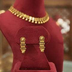 Brinda antique gold plated set