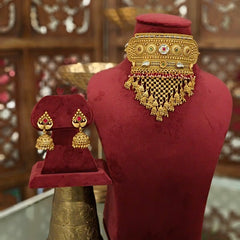 Rassa antique choker set
