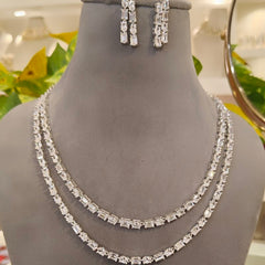 Aaarti Paachi Kundan Set