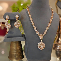 Aadesh Polki Neckline Set