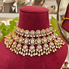 Aadesh Polki Neckline Set