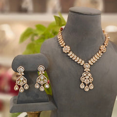Elishaa Polki Pendent Set (Golden)