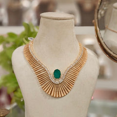 Chailet Polki Neckline Set