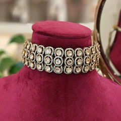 Anveet Polki Neckline set