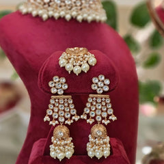 Nayna Polki Neckline set