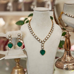 Bela Polki Neckline set