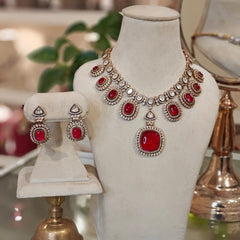 Fagun Moissanite choker