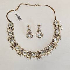 Aadhira Antique polki neckline