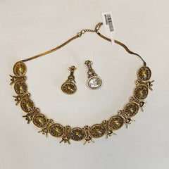 Aadhira Antique polki neckline