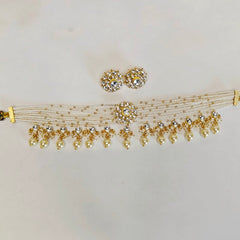Abhaa Paachi kundan choker