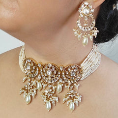 Agni Polki Choker Set
