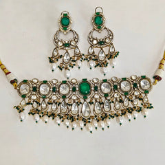 Anera victorian choker set