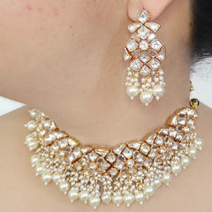 Aaryash Polki Neckline set