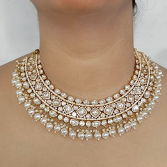 Aalekhaa Polki Neckline set